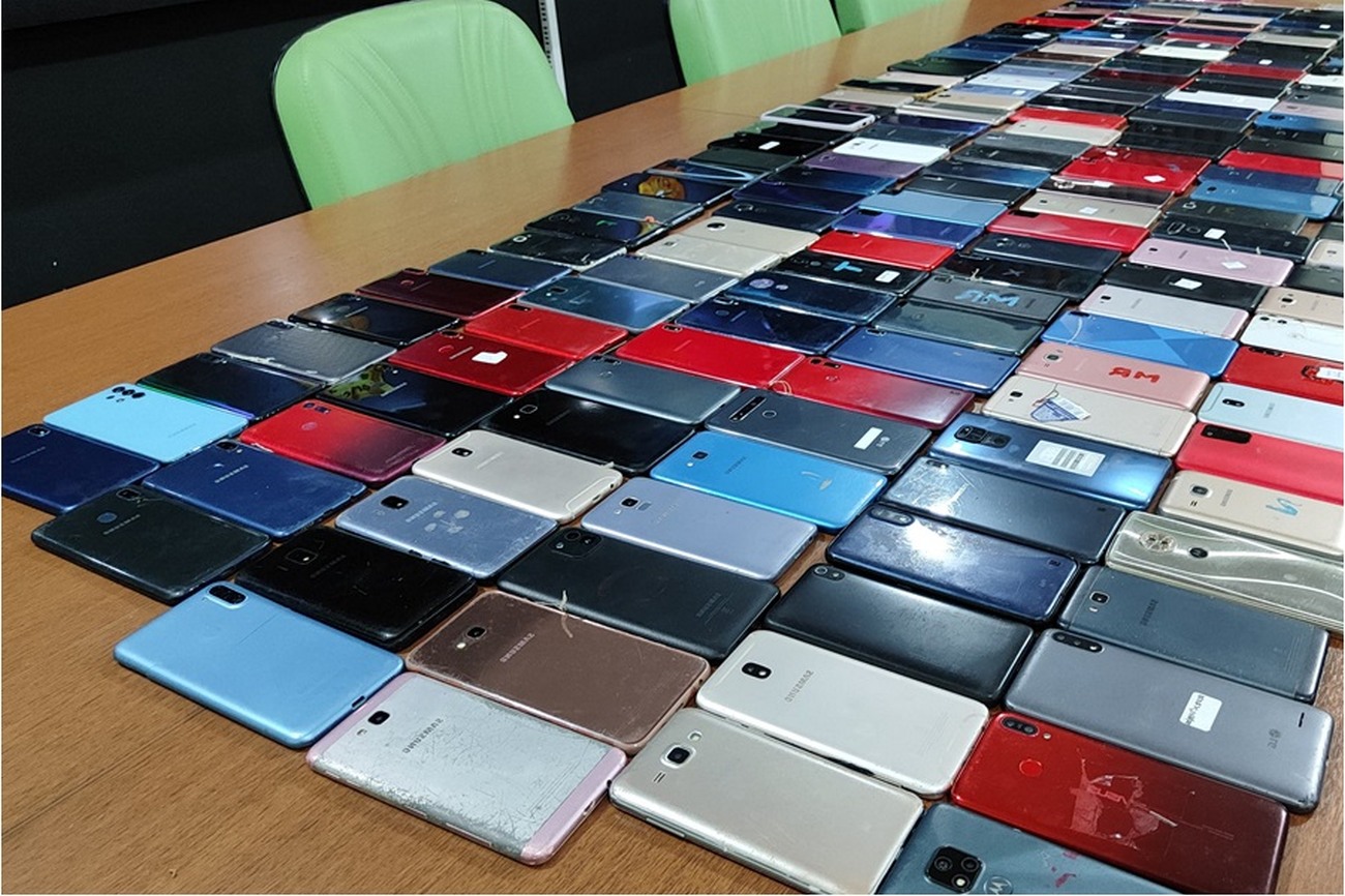 Entre os aparelhos devolvidos, há celulares avaliados em até R$ 9 mil
