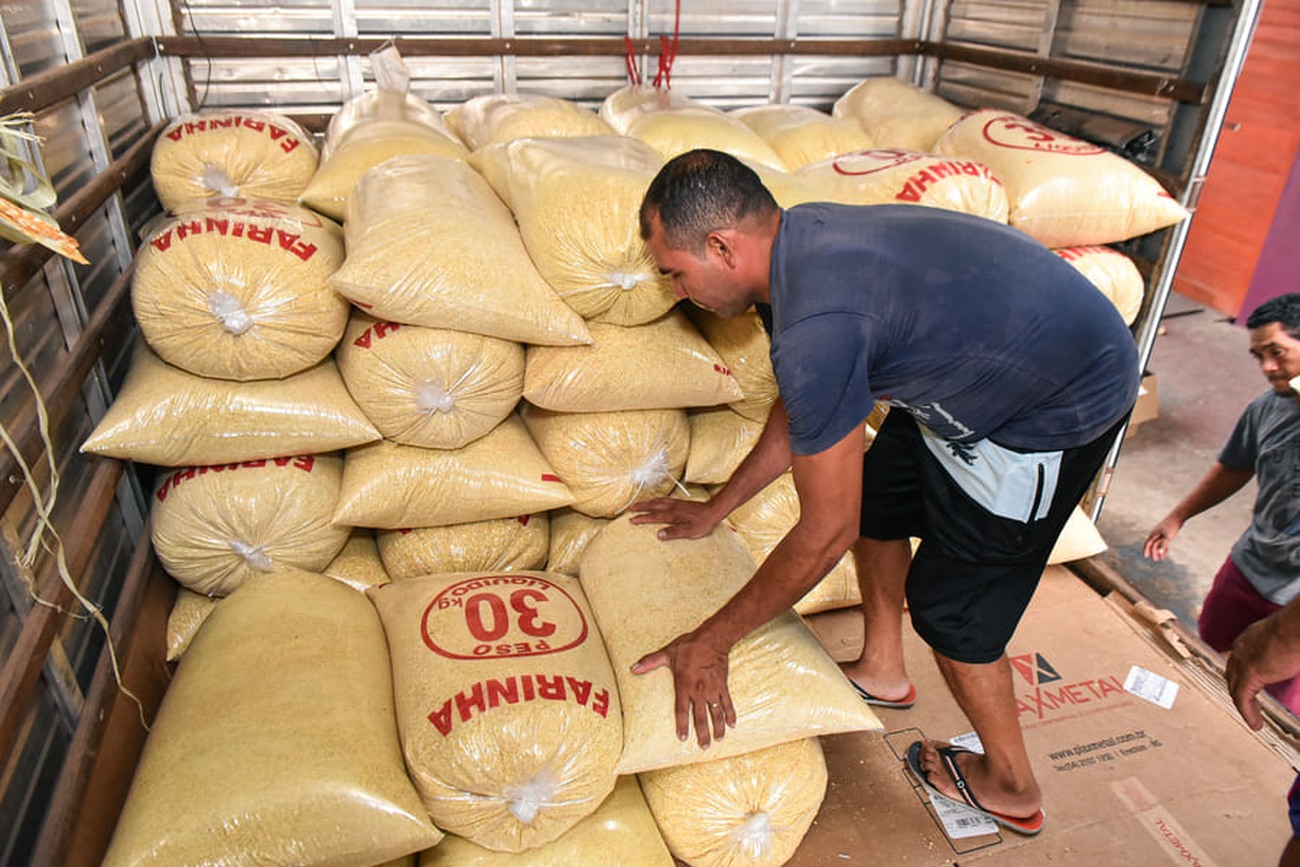 Ao todo, serão adquiridas 75 toneladas de farinha, distribuídas em lotes, com um investimento de R$ 900 mil