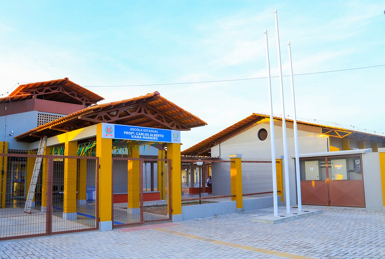 Prazo para matrícula nas escolas específicas encerra no dia 12 de janeiro.