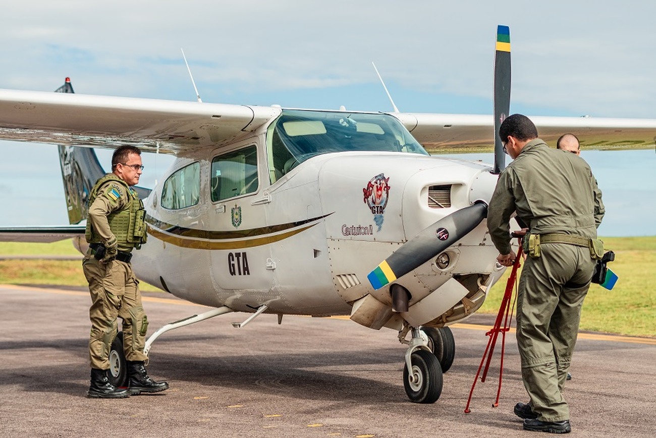 Avião do GTA está monitorando a região da aldeia Mucuru, Muruaru e Aramirã