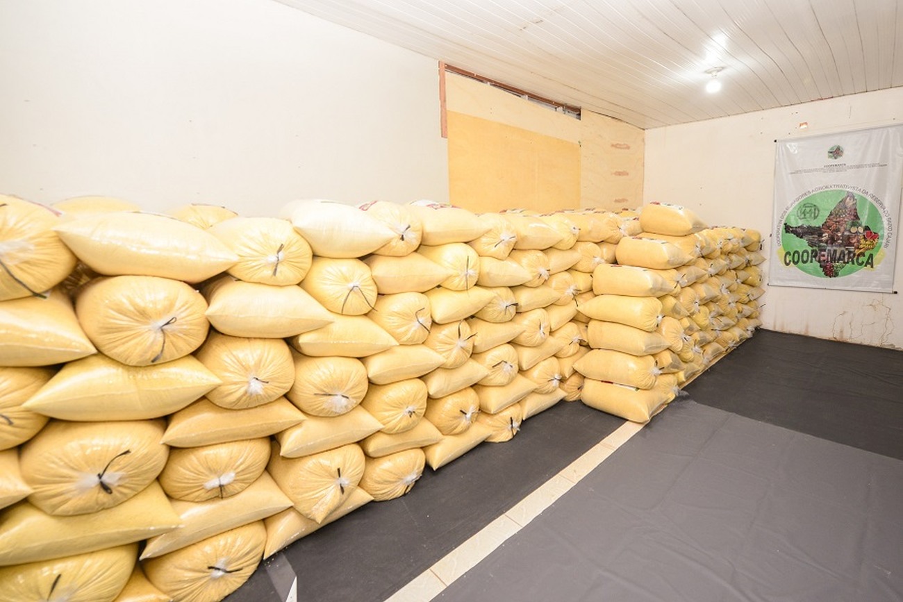 As casas de farinha que atuam na produção são das comunidades de Ajuruxi e Maracá, em Mazagão