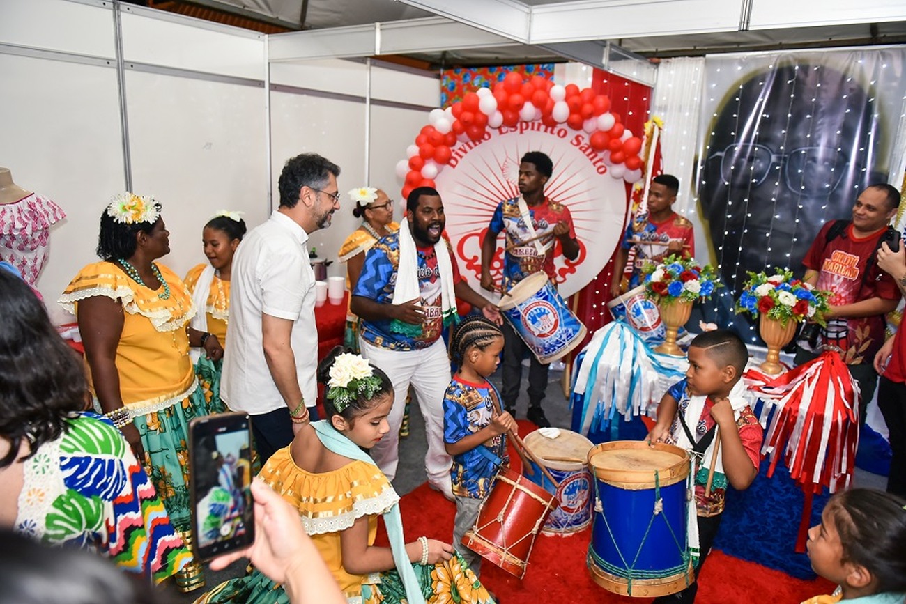 Abertura do Ciclo contou com a Central do Marabaixo, apresentações e exposições