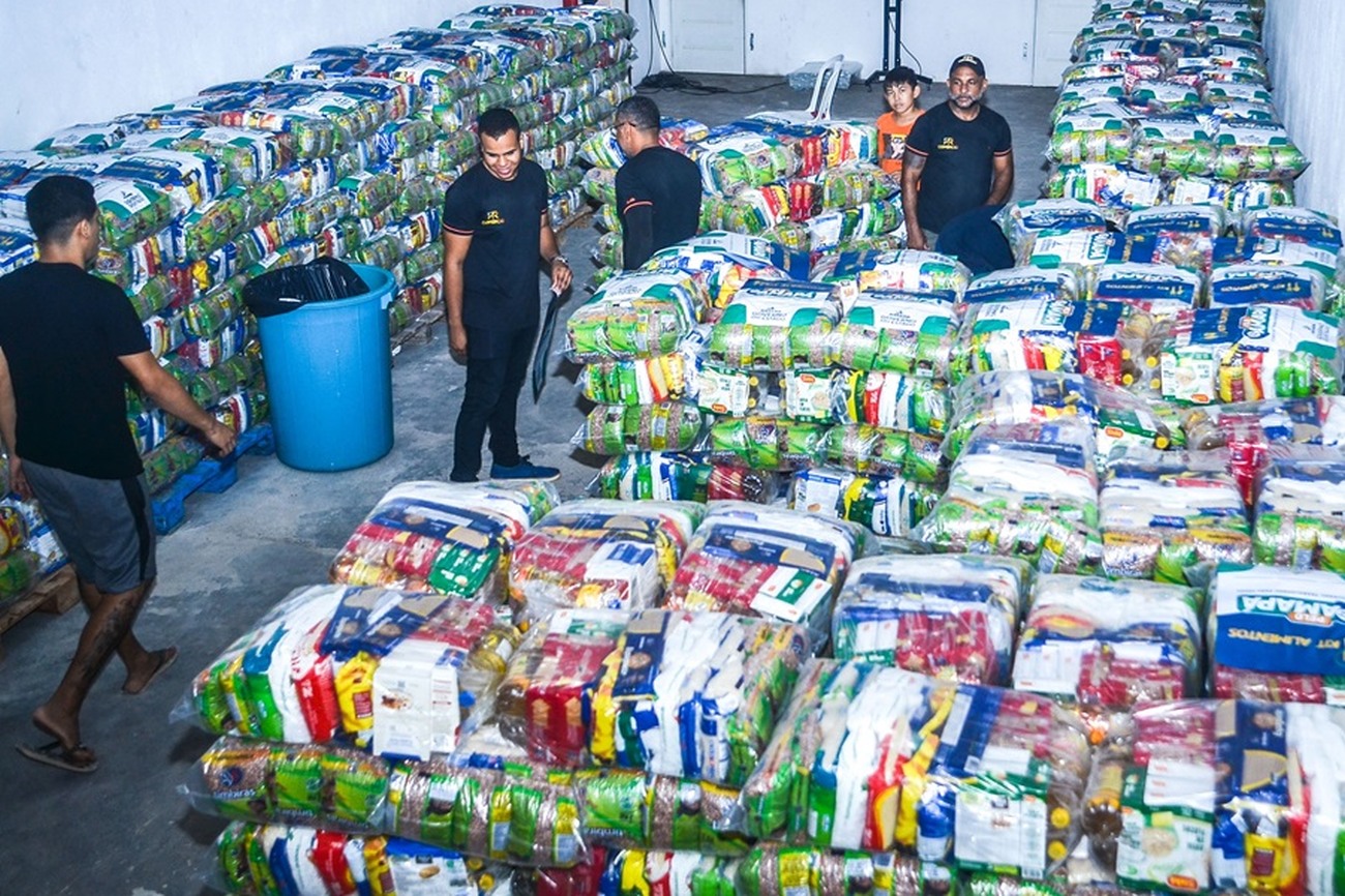 Os kits integram o pacote de medidas de assistência que integram o decreto de situação de emergência do Governo do Amapá