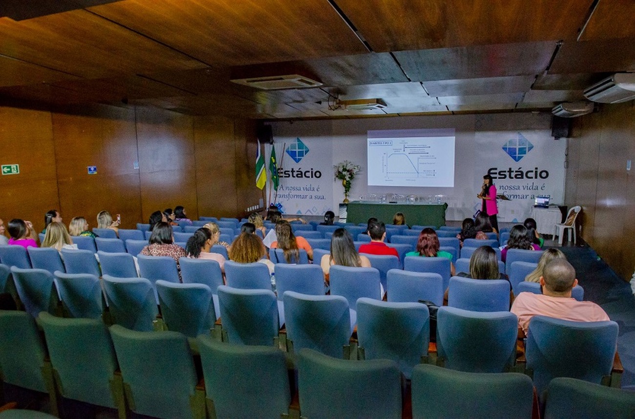 Jornada acontece em dois dias e reúne profissionais de todo o estado