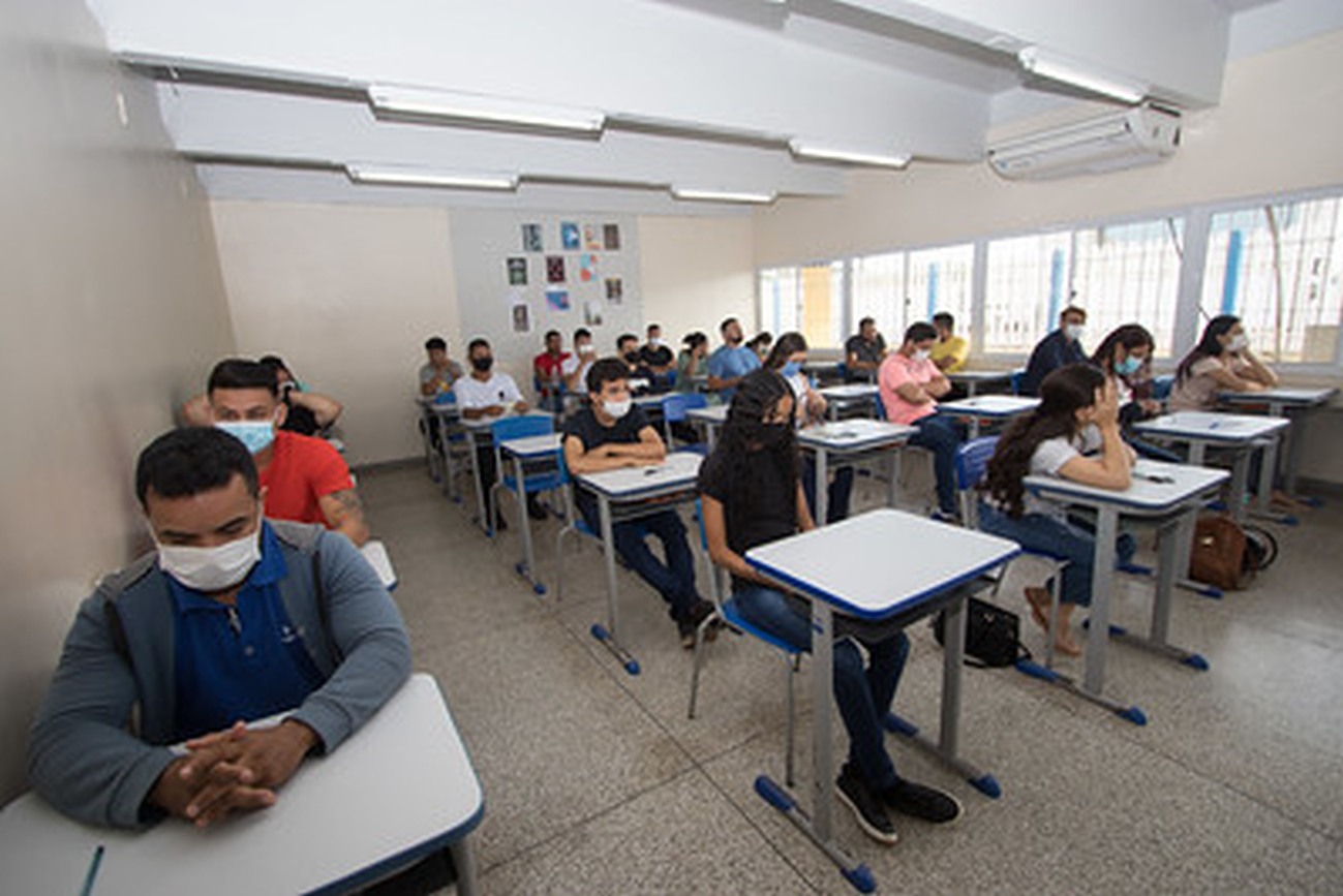 O concurso oferta 400 vagas para o cargo de pedagogo