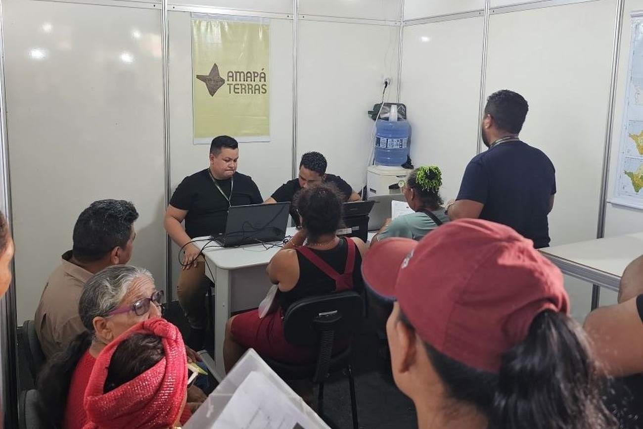 Público da 30ª Feira Agropesc tirou dúvidas e abriu processo de regularização fundiária em estande do Amapá Terras