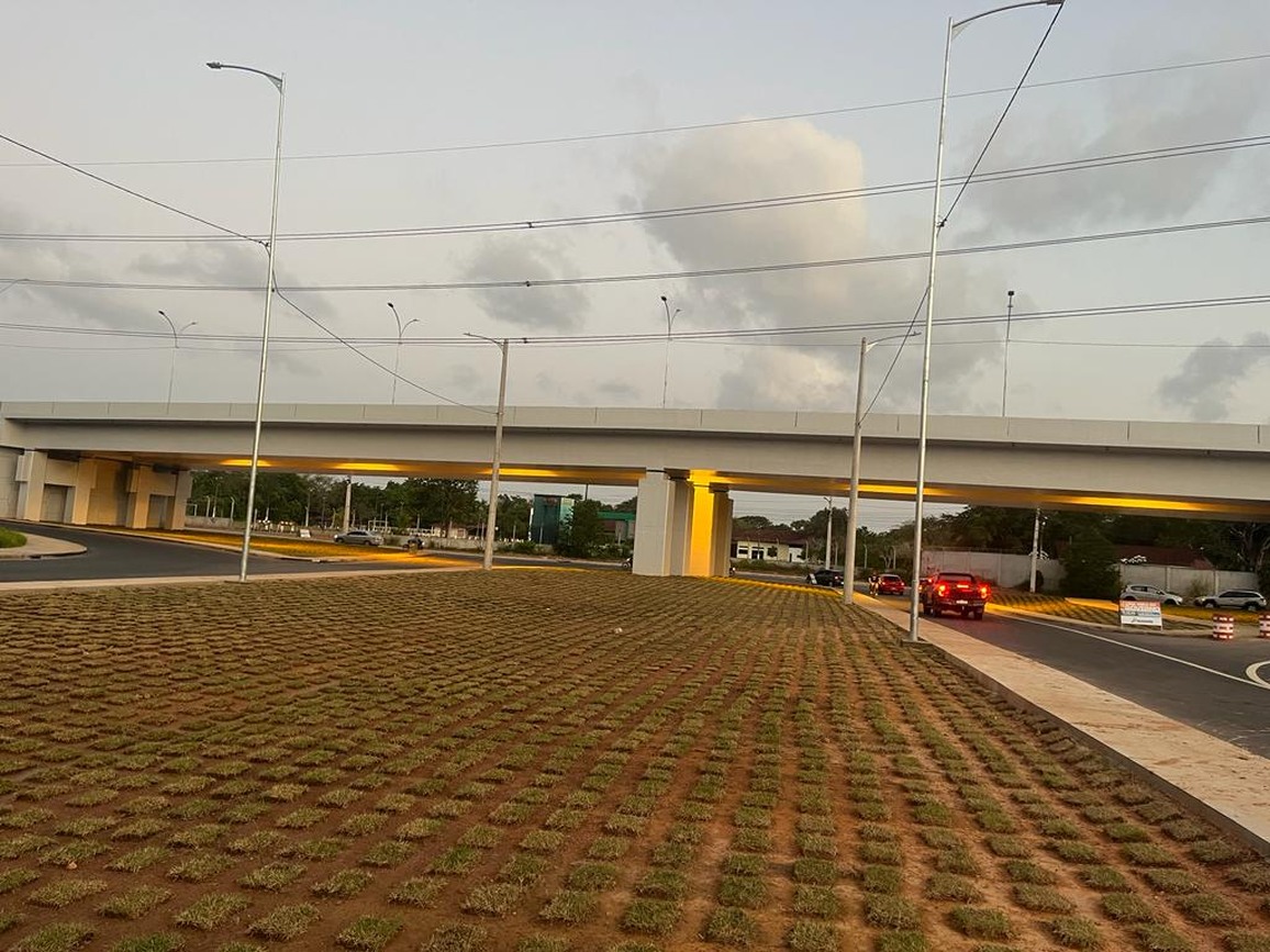 A cada dia, o fluxo de trânsito será interrompido em apenas uma das pistas da Duca Serra