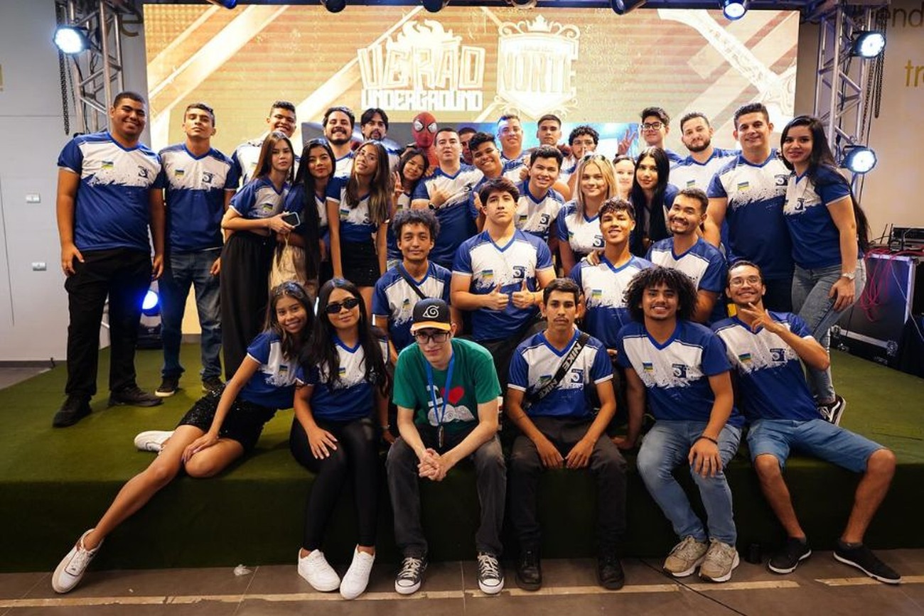 Vencedores celebram conquista