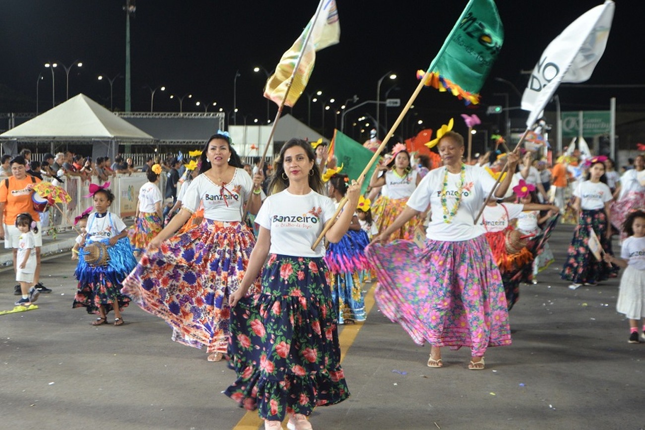O grupo cultural é formado por pessoas, de todas as idades, classes e de vários partes do Amapá