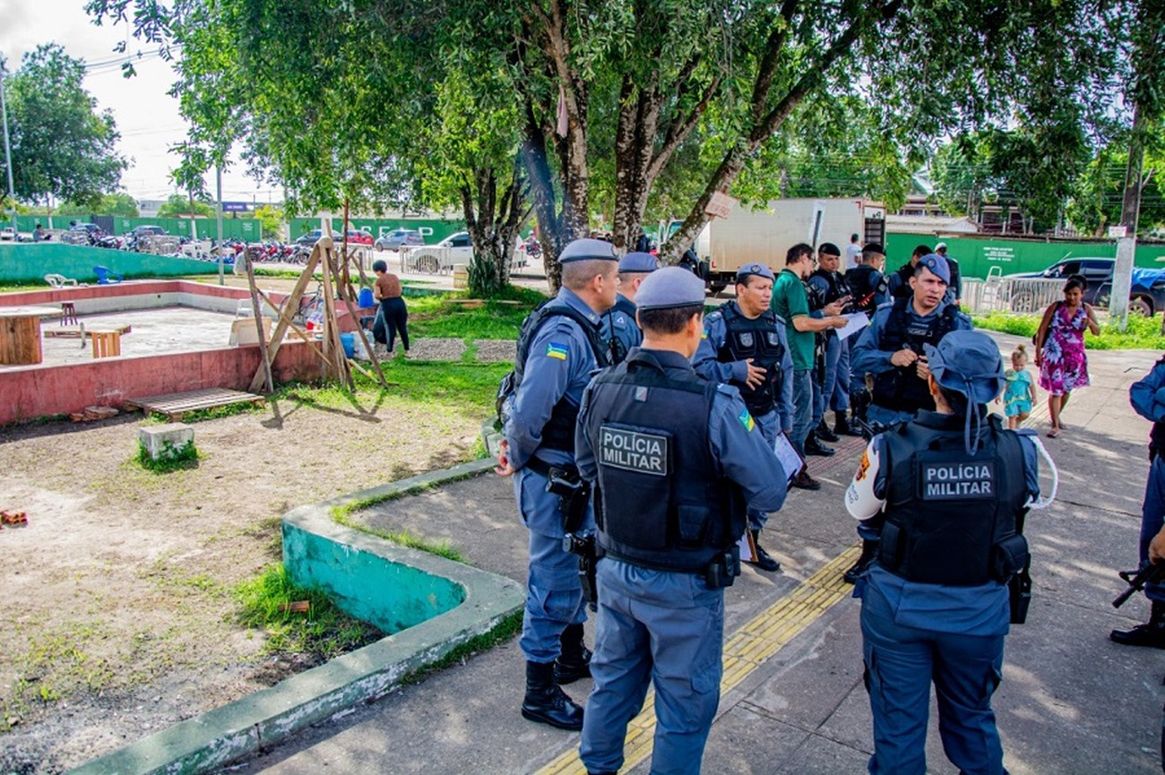 Equipes ficarão no local 24 horas, conforme determinação do governador, para que não haja a reocupação.