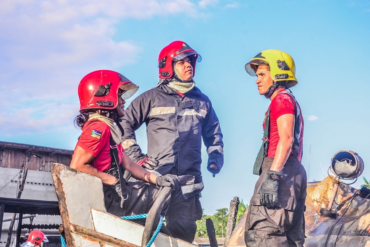 O governo irá colocar a disposição da população 300 novos soldados combatentes do Corpo de Bombeiros