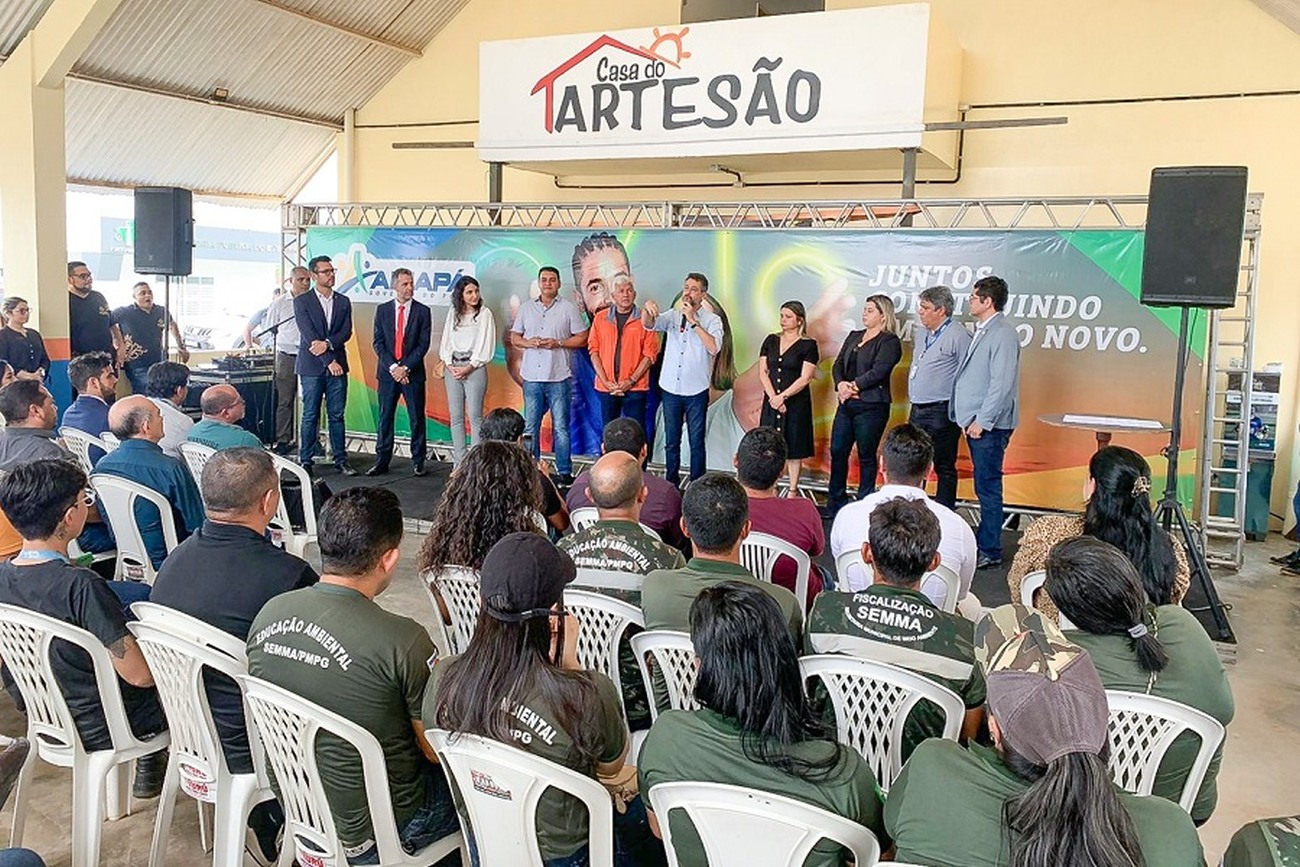 Entrega das licenças ambientais aconteceu na Casa do Artesão, do município de Porto Grande