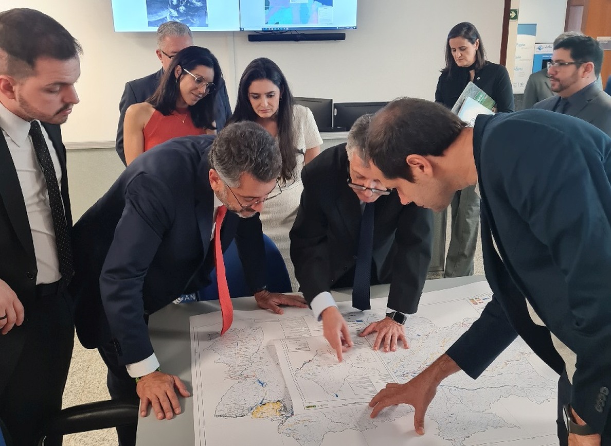 Governador Clécio Luís e equipe técnica conheceram o monitoramento da ANA, em visita à instituição em Brasília