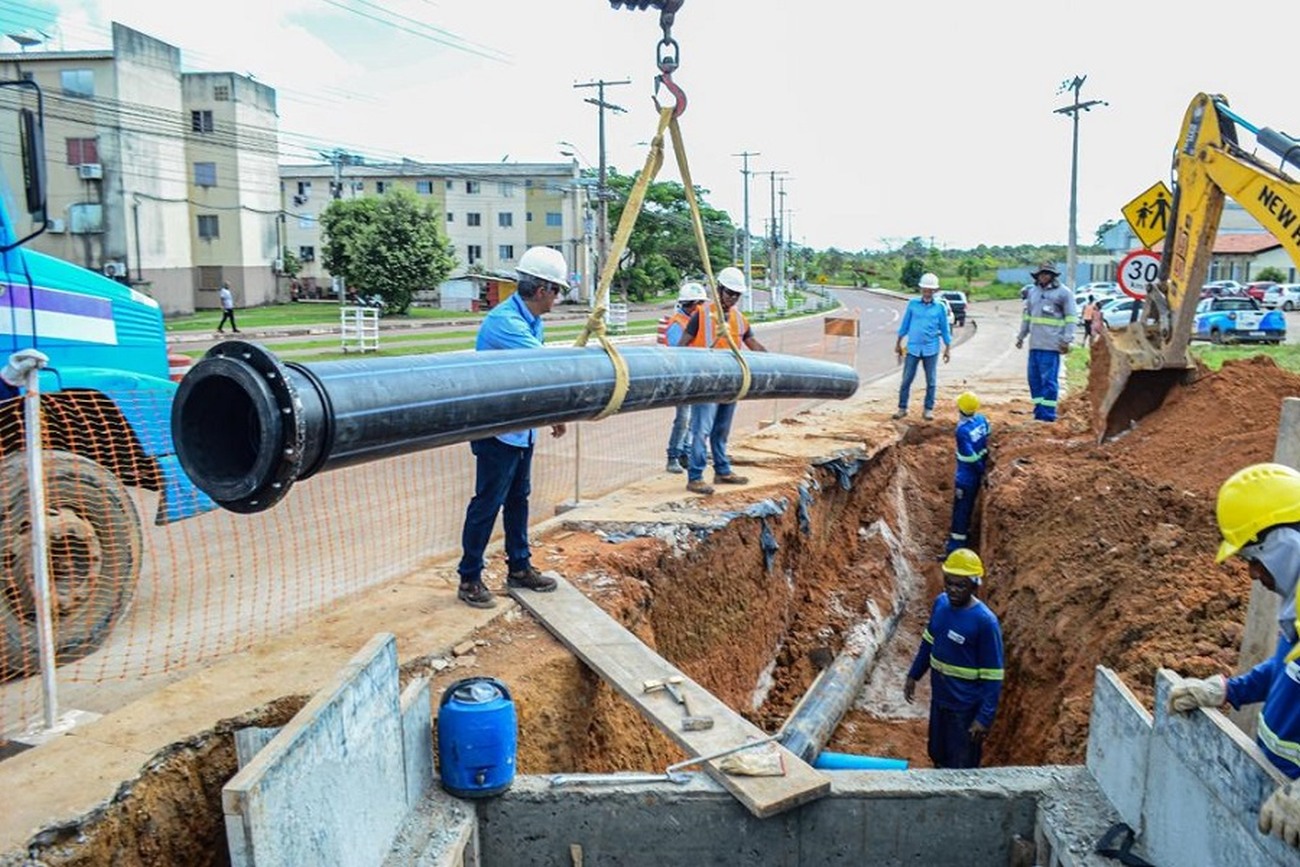 A obra tem aproximadamente 3,5 quilômetros e foi construída às margens da BR 210