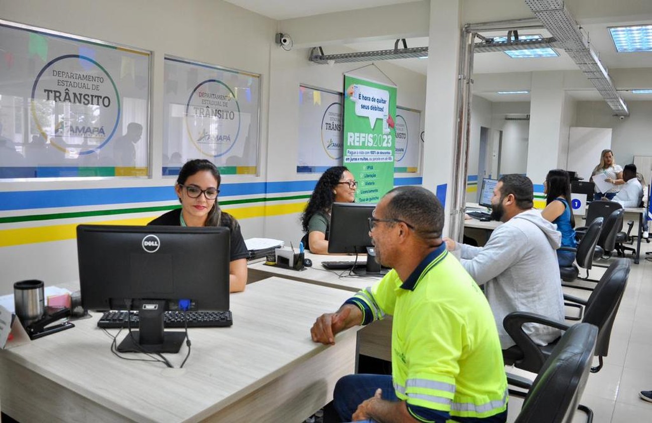 Atendimentos e informações podem ser buscados no Detran