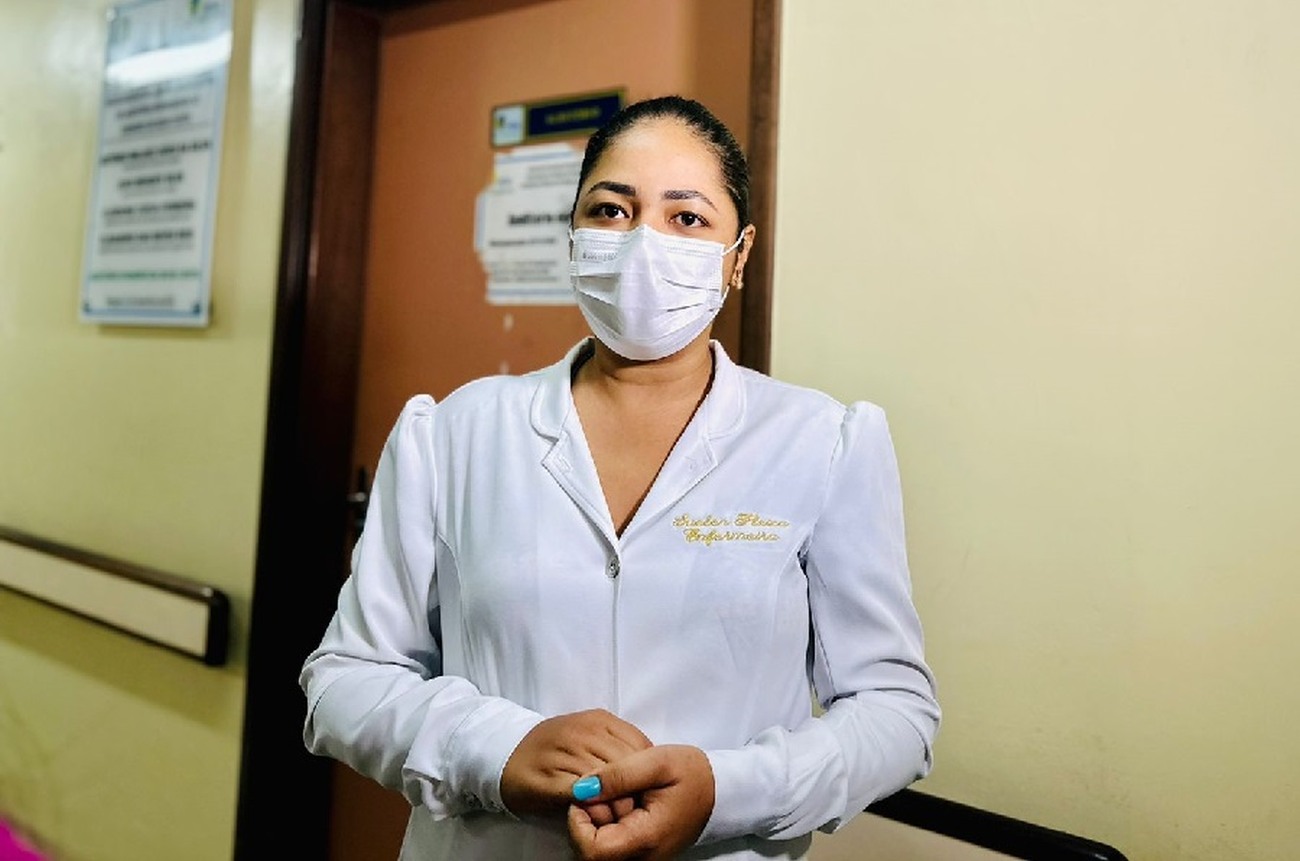 Enfermeira Suelen Flexa, de 29 anos, atua no HCAL e participou da ação educativa