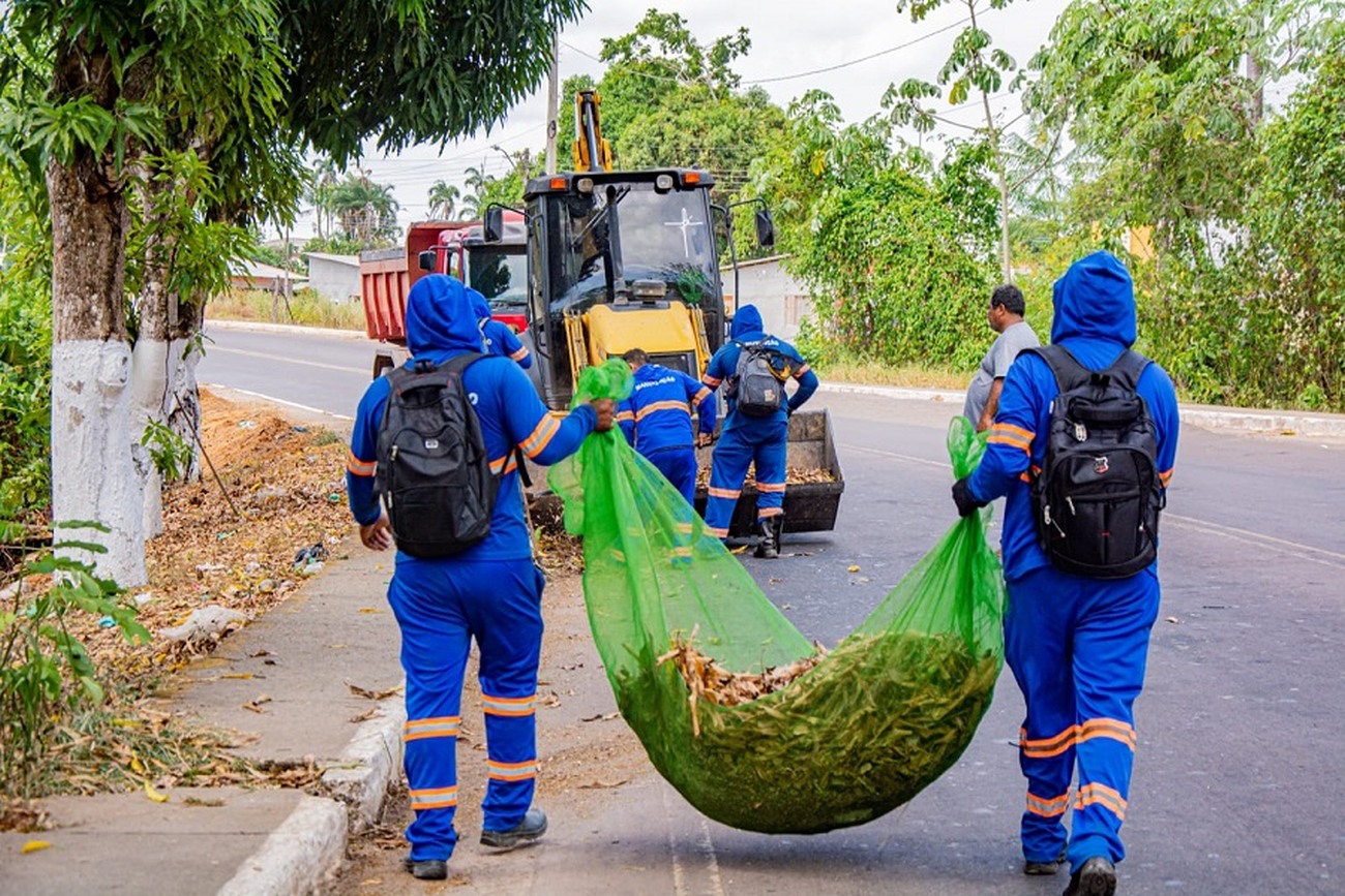 Até o momento, foram removidos cerca de 30 toneladas de entulho