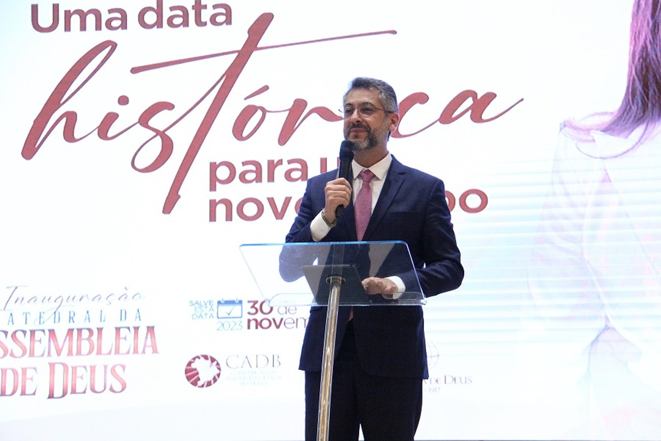 Cerimônia aconteceu nesta quinta-feira, 30, Dia do Evangélico