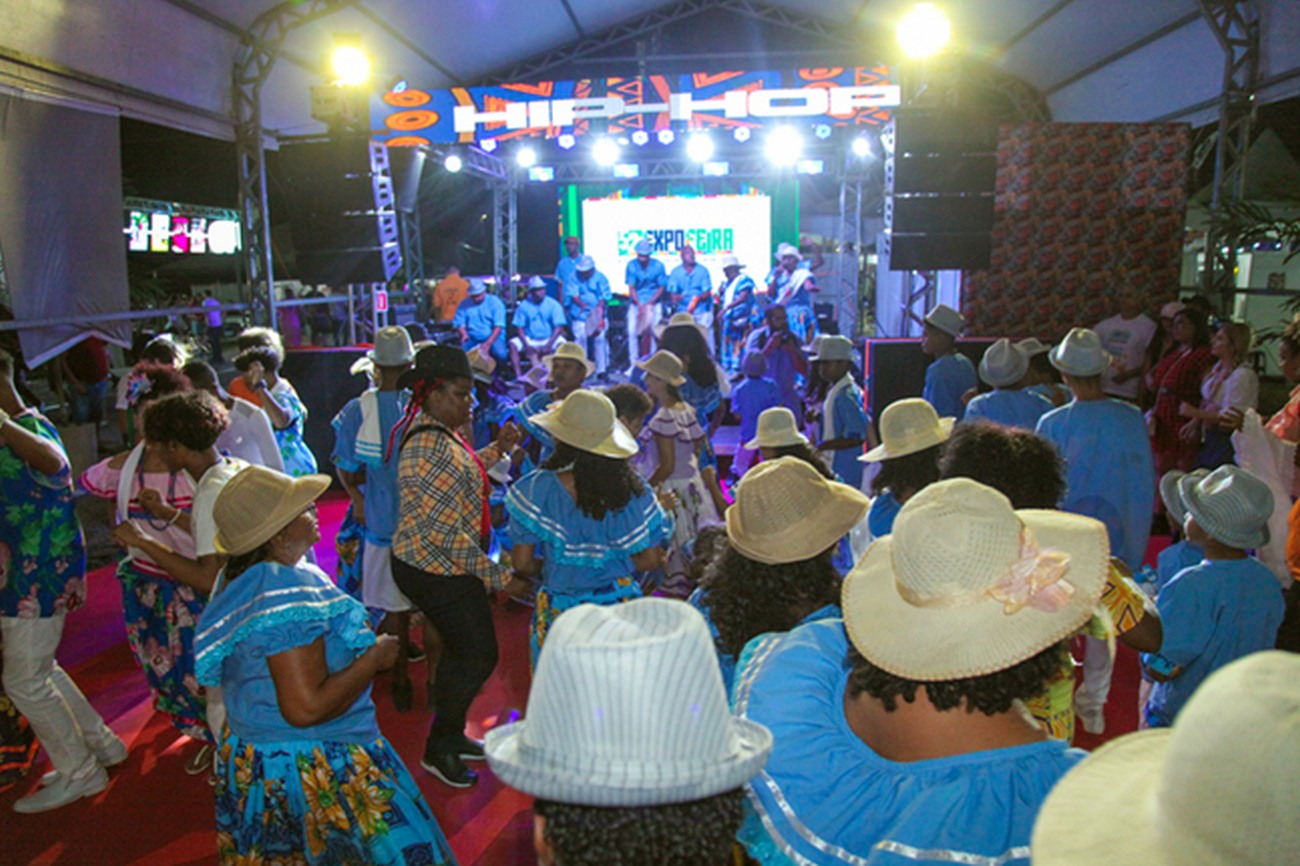 Grupo de batuque do Curiaú se apresenta no Palco Expressões Afro-Amapaense, na 52ª Expofeira