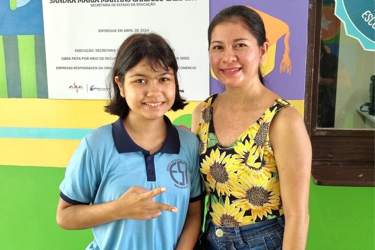 Jhenifer Macedo estuda há cinco anos na escola, onde cursa, atualmente o 8º ano do ensino fundamental