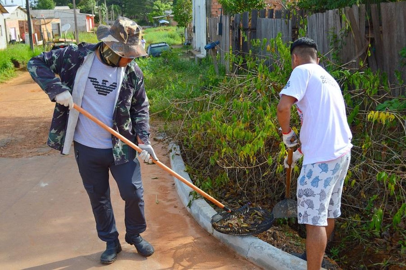 Os trabalhos iniciaram pelo bairro Infraero e seguem em mutirão diariamente por demais pontos do município