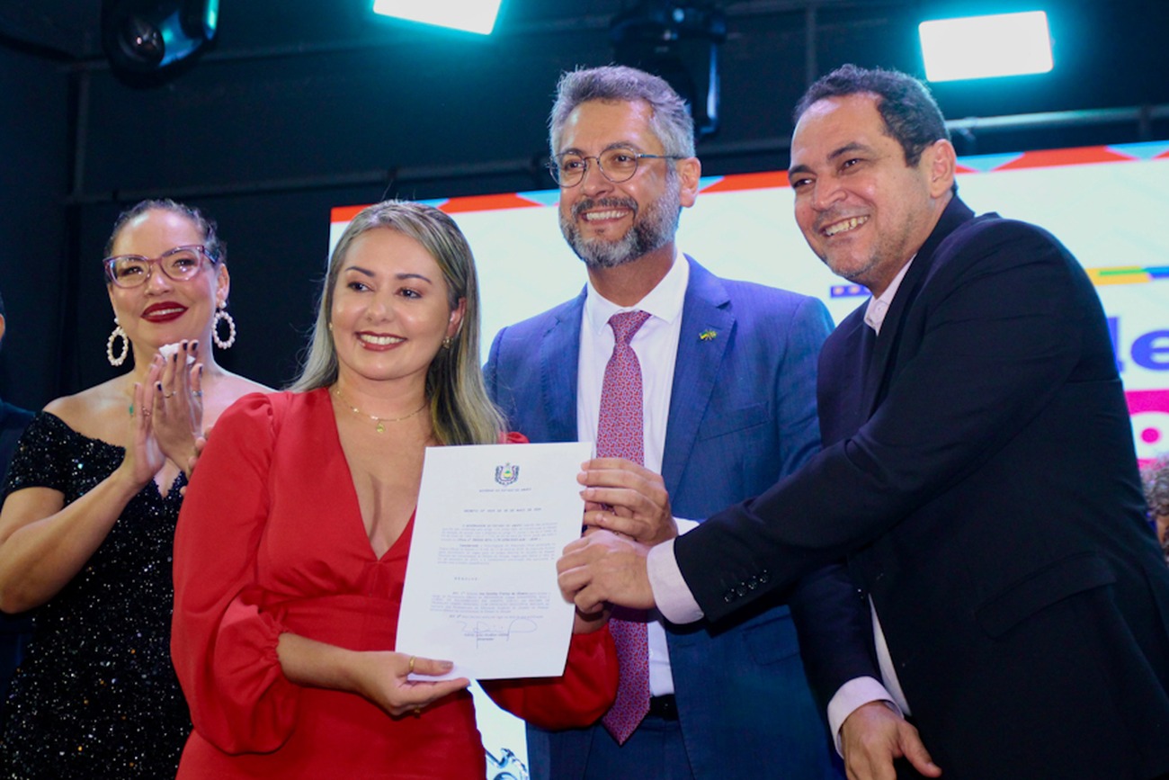 Com a posso dos novos docentes o governador evidencia a potência do ensino superior no desenvolvimento do Amapá