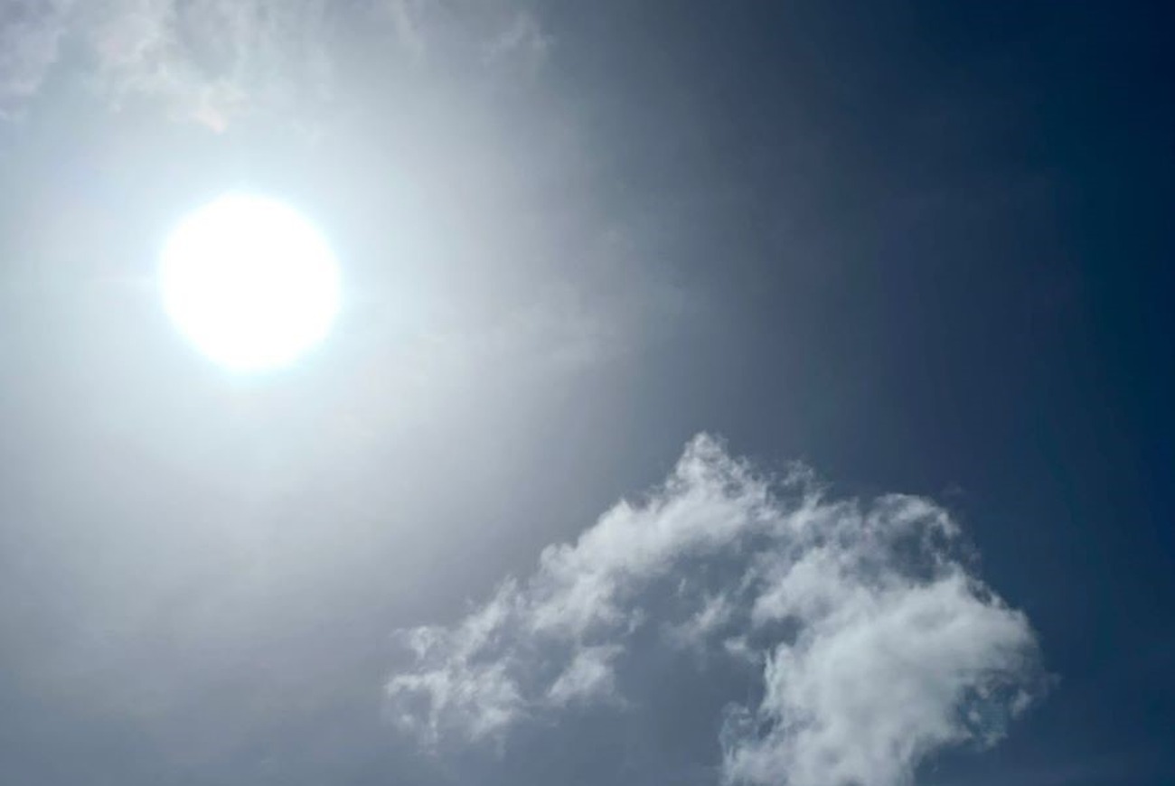 Os dias de sol serão mais frequentes, com máximas alcançando cerca de 33°C
