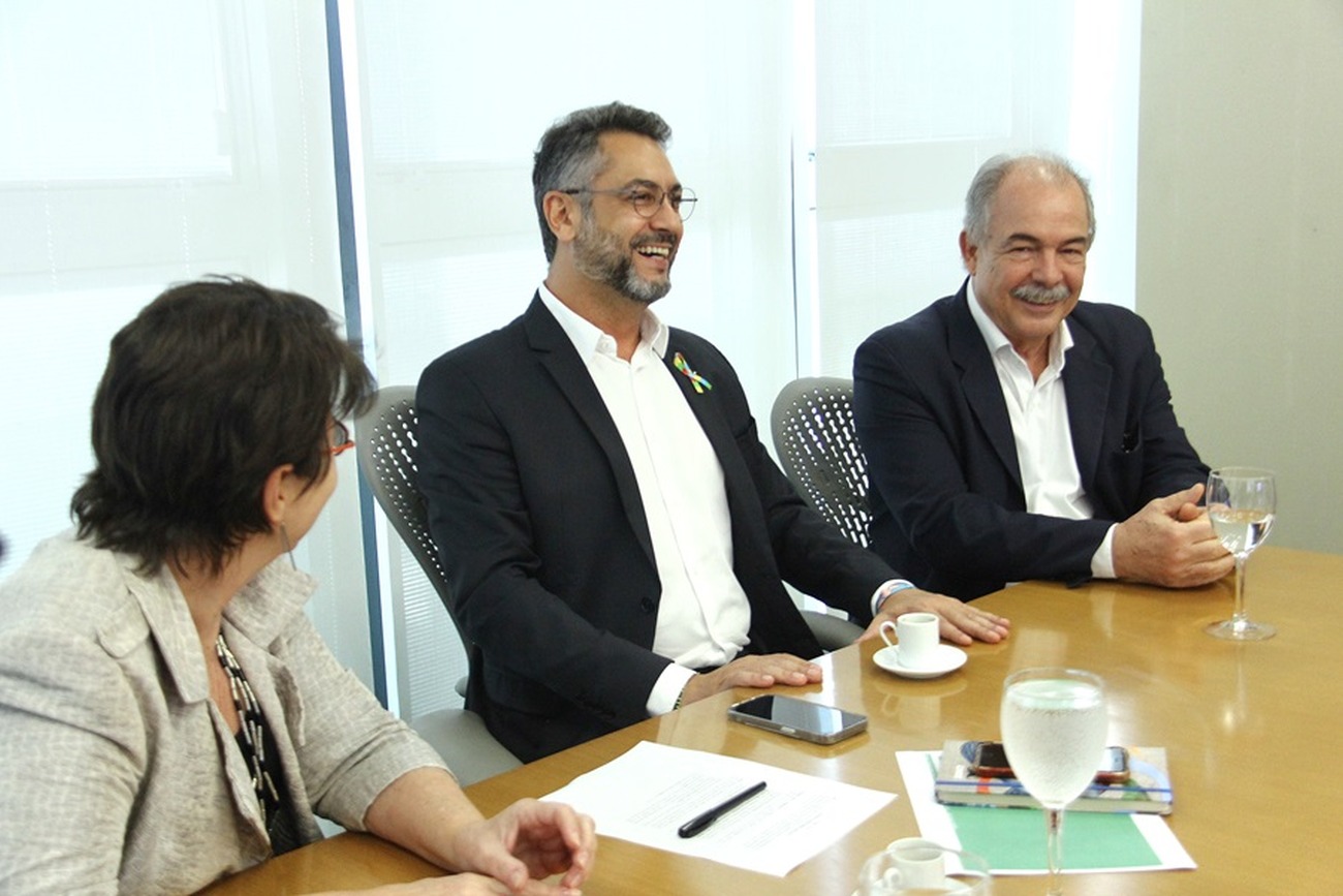 No Rio de Janeiro, governador reuniu com o presidente do BNDES para liberação de recursos que beneficiem o Amapá