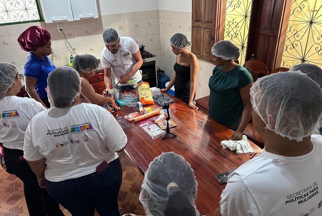 Além das capacitações, o Cram realizou atendimento psicológico e blitz educativa em seus serviços