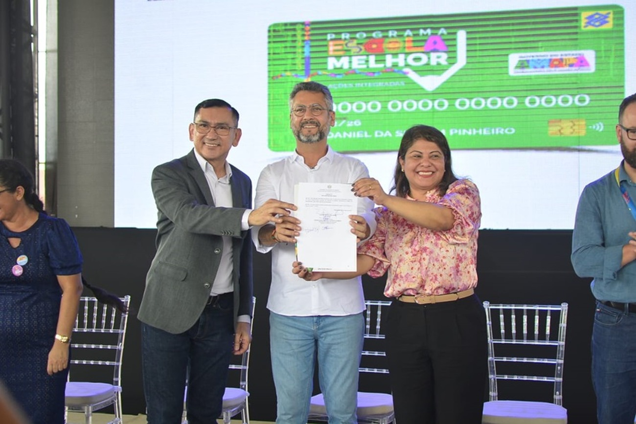 A novidade foi anunciada na Escola Estadual Maria do Carmo Viana, em Macapá