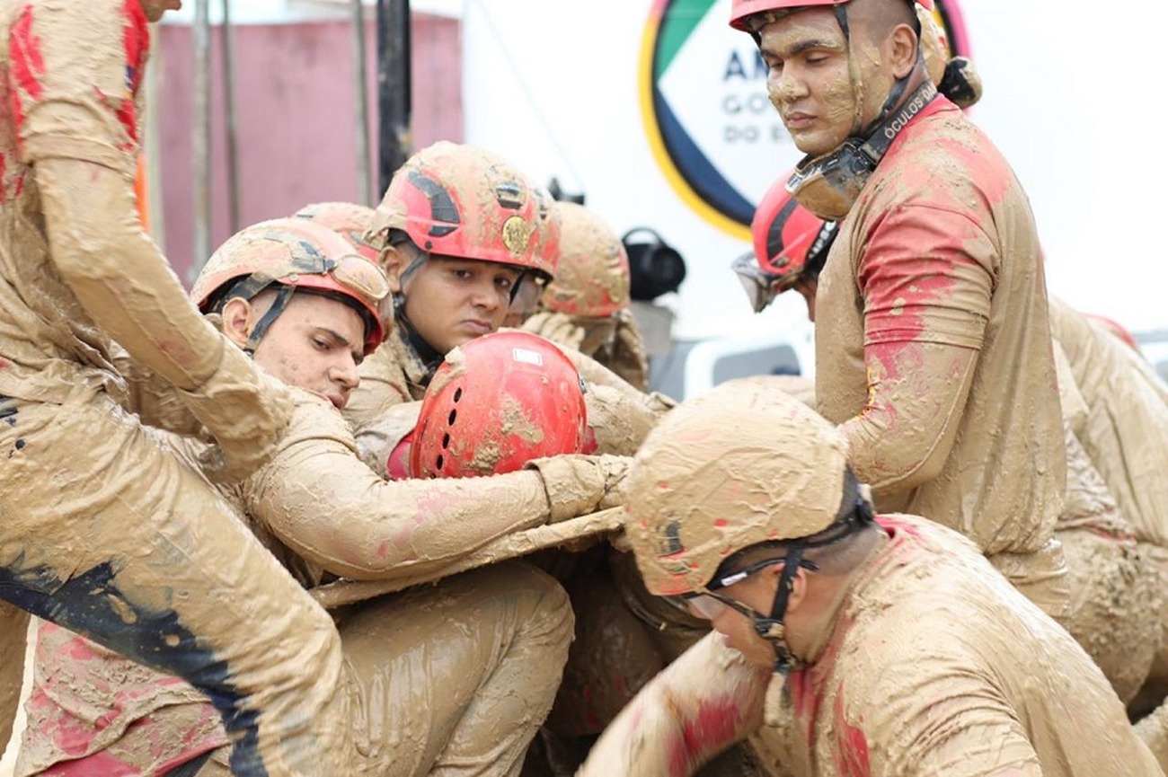 Crédito: Divulgação/Corpo de Bombeiros Crédito: Divulgação/Corpo de Bombeiros