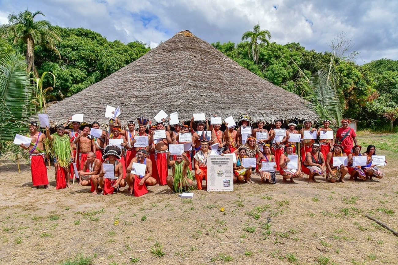 Entrega de Escola Indígena Estadual Leide dos Santos, localizada às margens da BR-156, na Terra Indígena Uaçá, a 70 quilômetros do município de Oiapoque.