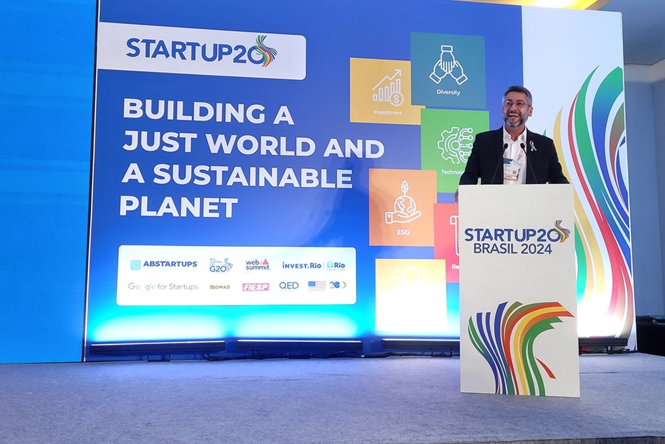 O governador do Amapá, Clécio Luís, foi uma das autoridades públicas que discursou na cerimônia de apresentação das delegações que participam do Startup20 Rio