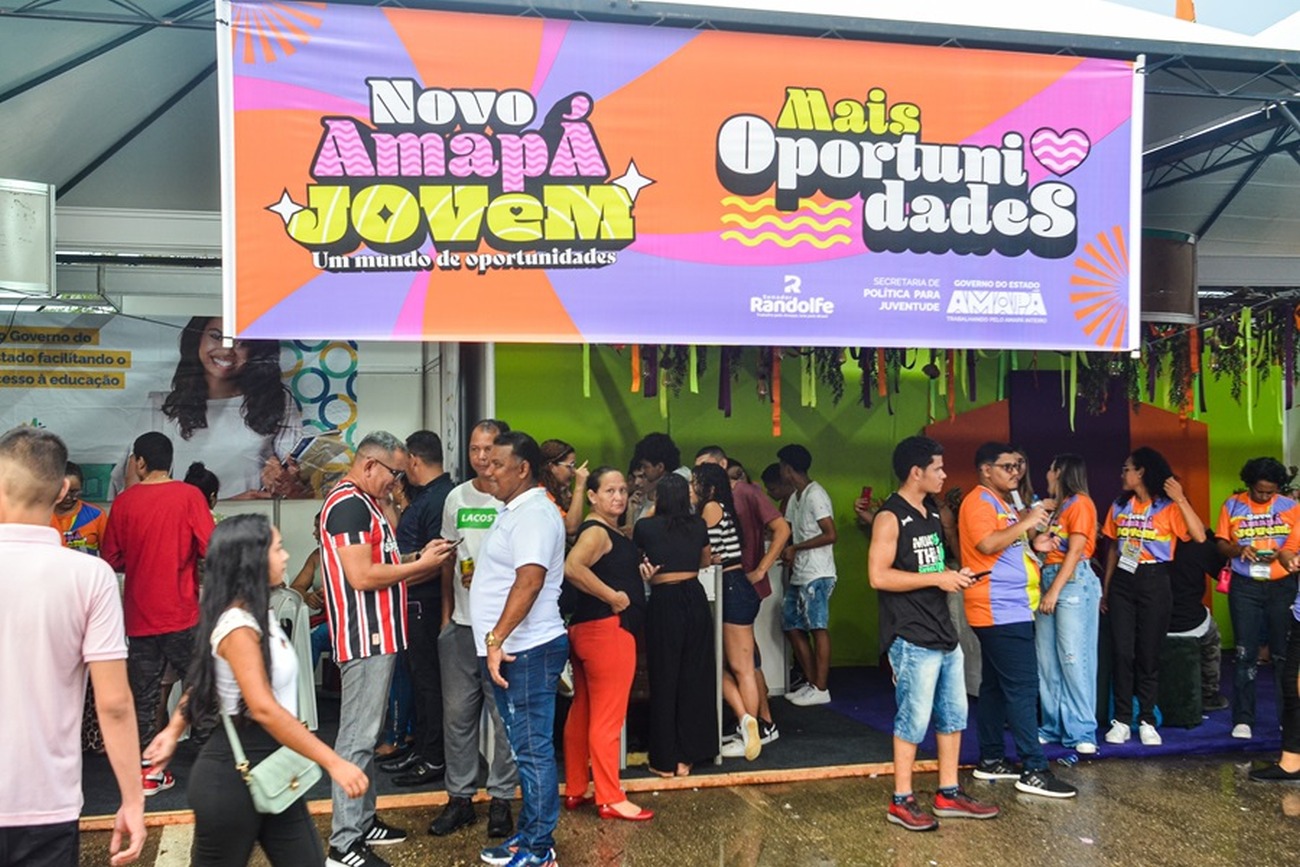 Vagas irão atender jovens nos 16 municípios do estado com bolsas de R$ 250 a R$ 1,4 mil