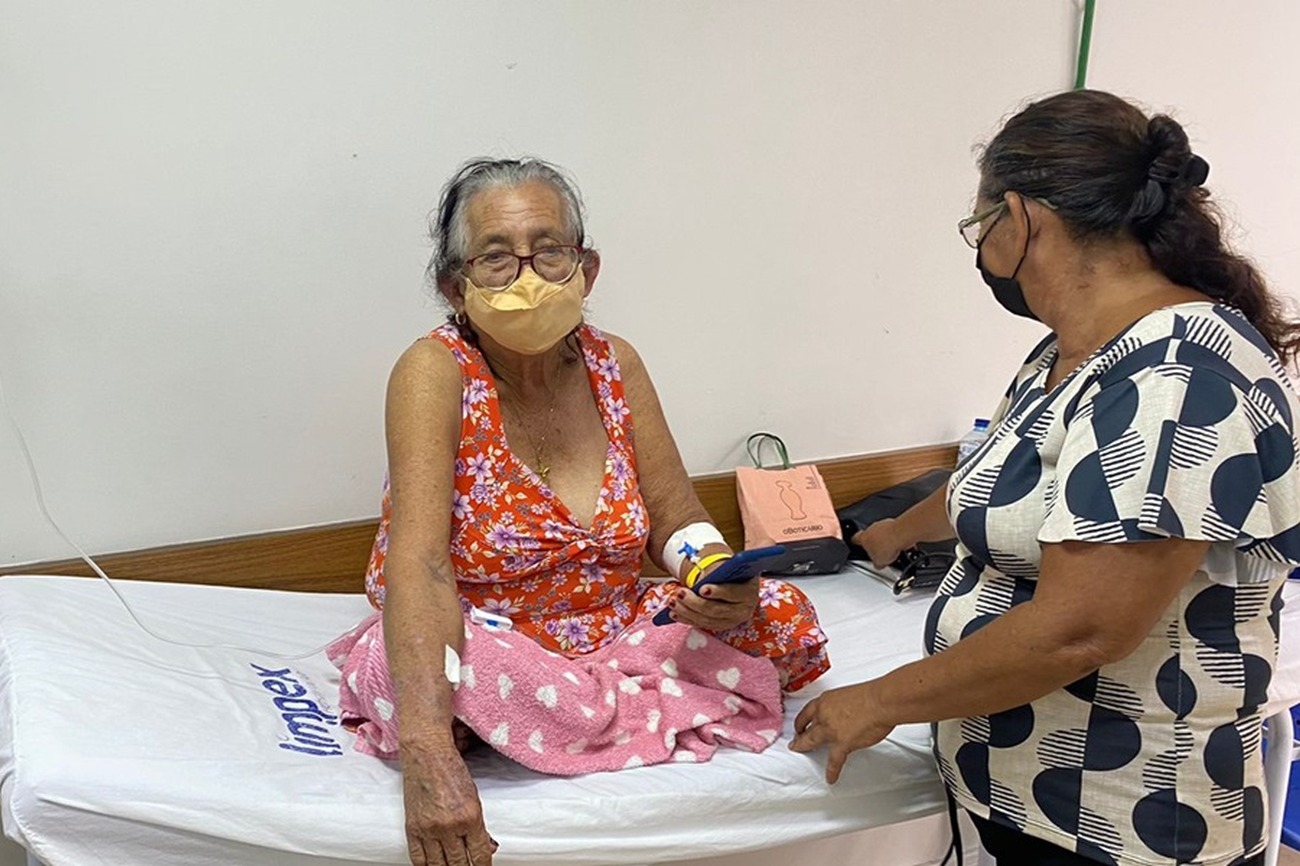 Maria Cardoso de Melo destaca o tratamento clínico e de acolhimento no HE