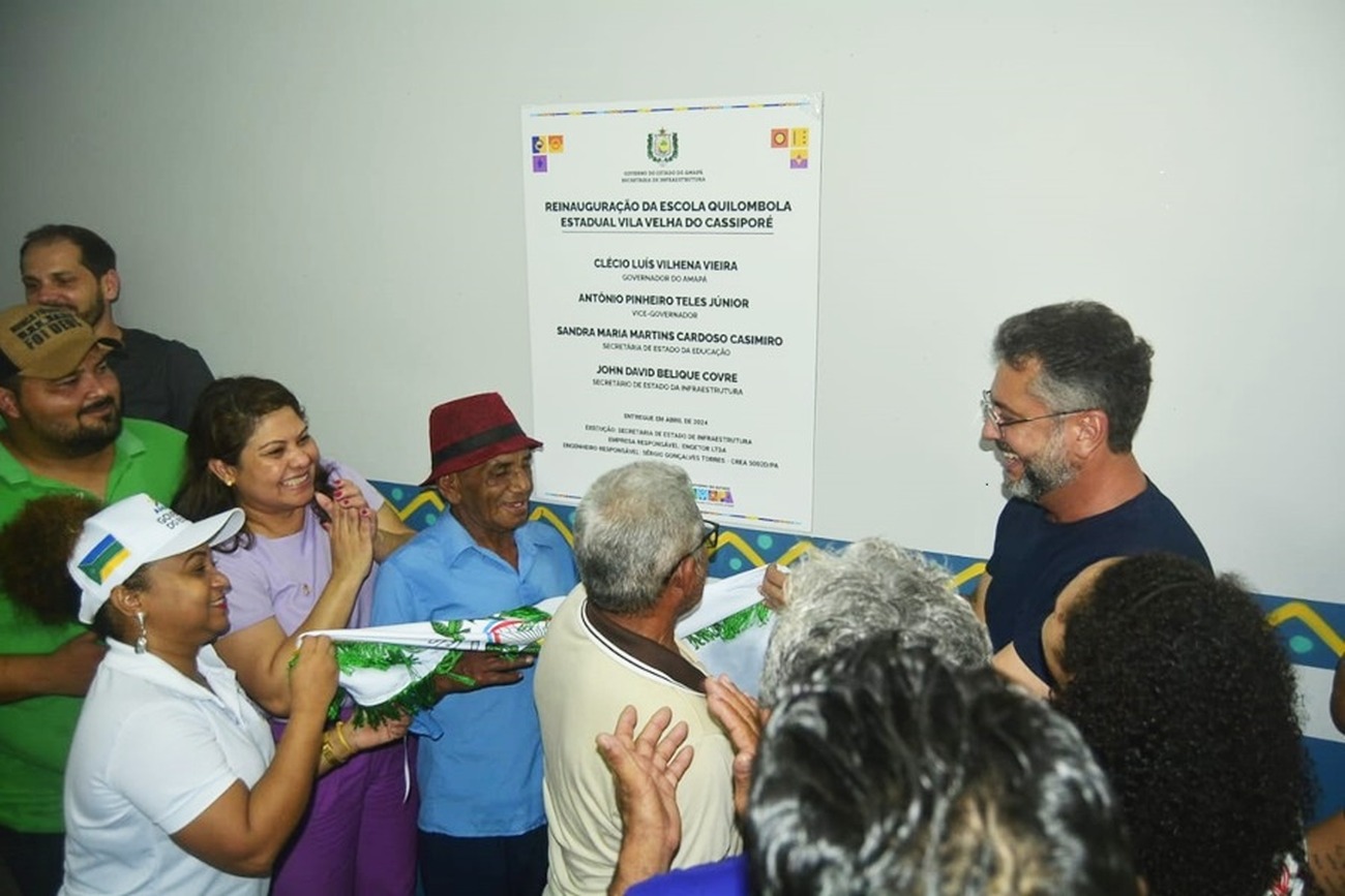 Governador Clécio Luís inaugurou mais uma escola em Oiapoque e assinou ordens de serviços para reforma de outras duas