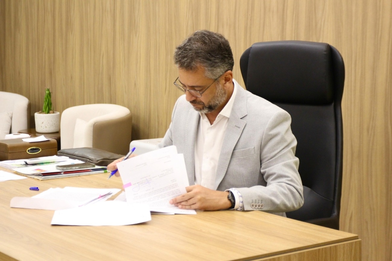 Governador Clécio Luís assinou termo de compromisso que possibilita execução de obras