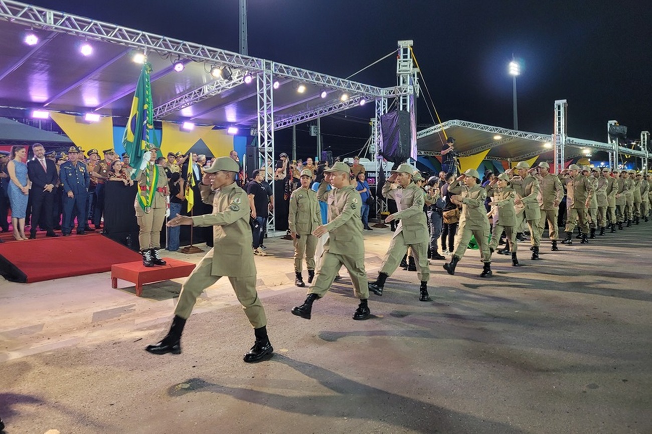 Governo do Amapá realiza formatura de 249 novos soldados do Corpo de Bombeiros Militar