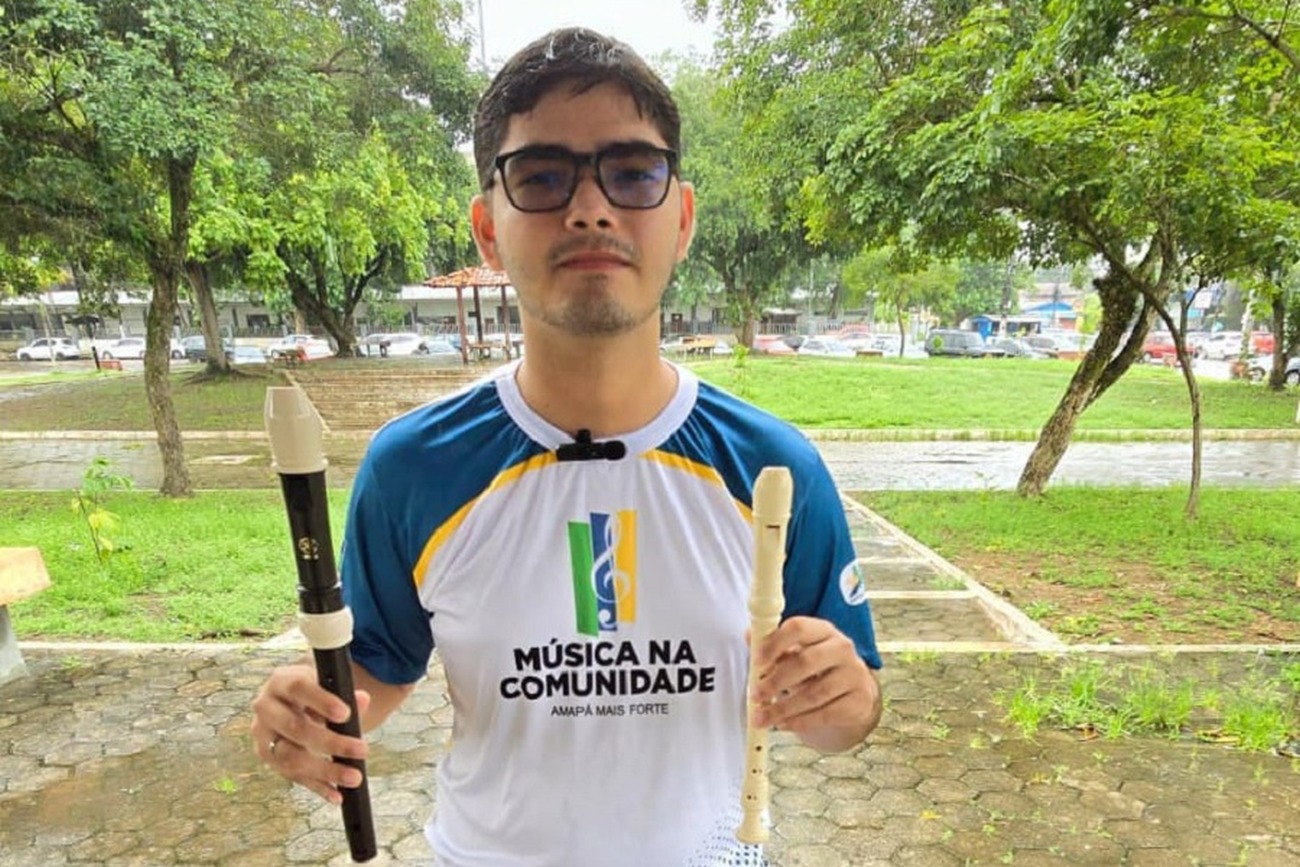 O jovem conta que através do projeto percebeu que a música promove a inclusão social e o desenvolvimento físico e intelectual