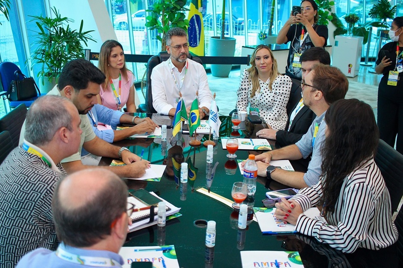 No Startup20, o governador encontrou com delegações estrangeiras e ressaltou potências do Amapá