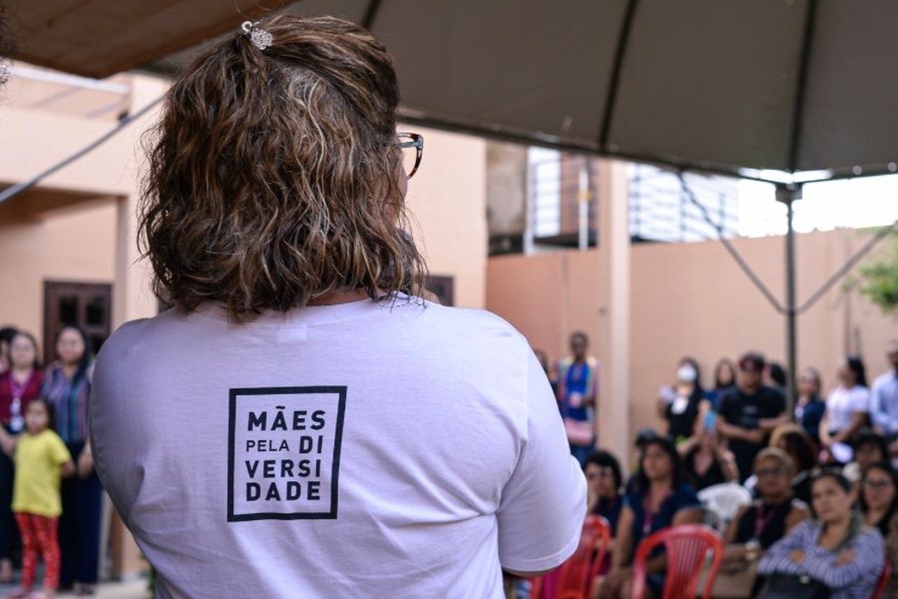 Grupo ‘Mães Pela Diversidade’ reúne 20 mulheres que compartilham experiências