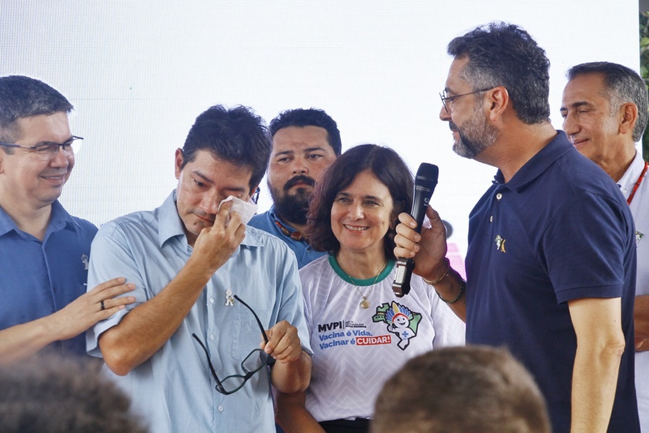 Biomédico da fronteira franco-brasileira há 16 anos se emocionou com o anúncio de novo prédio do Lafron