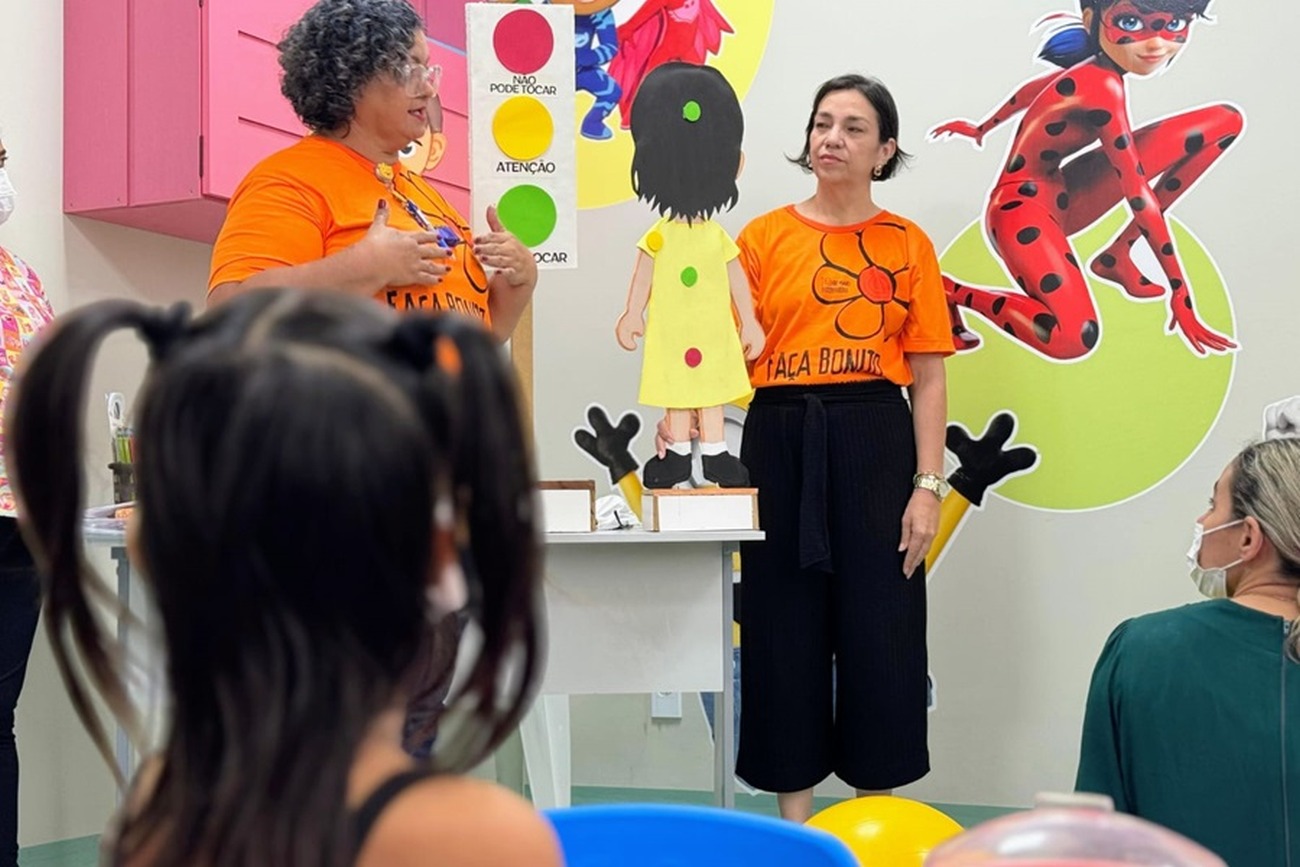 Pacientes e acompanhantes participaram de dinâmica durante a programação