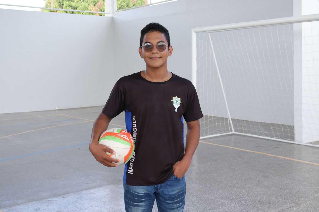 Tiago Belo comemora os benefícios da nova quadra para a escola e comunidade jarilense