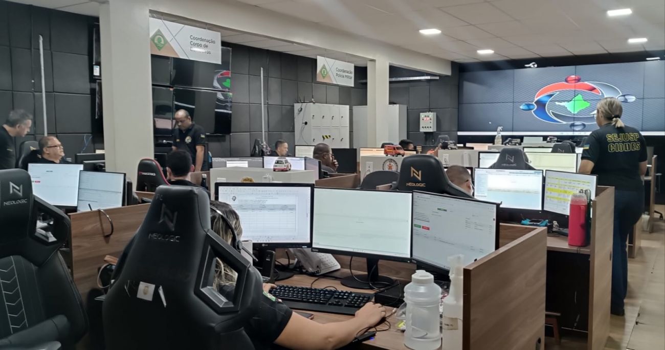 Equipe de atendentes preparados para o atendimento ao cidadão