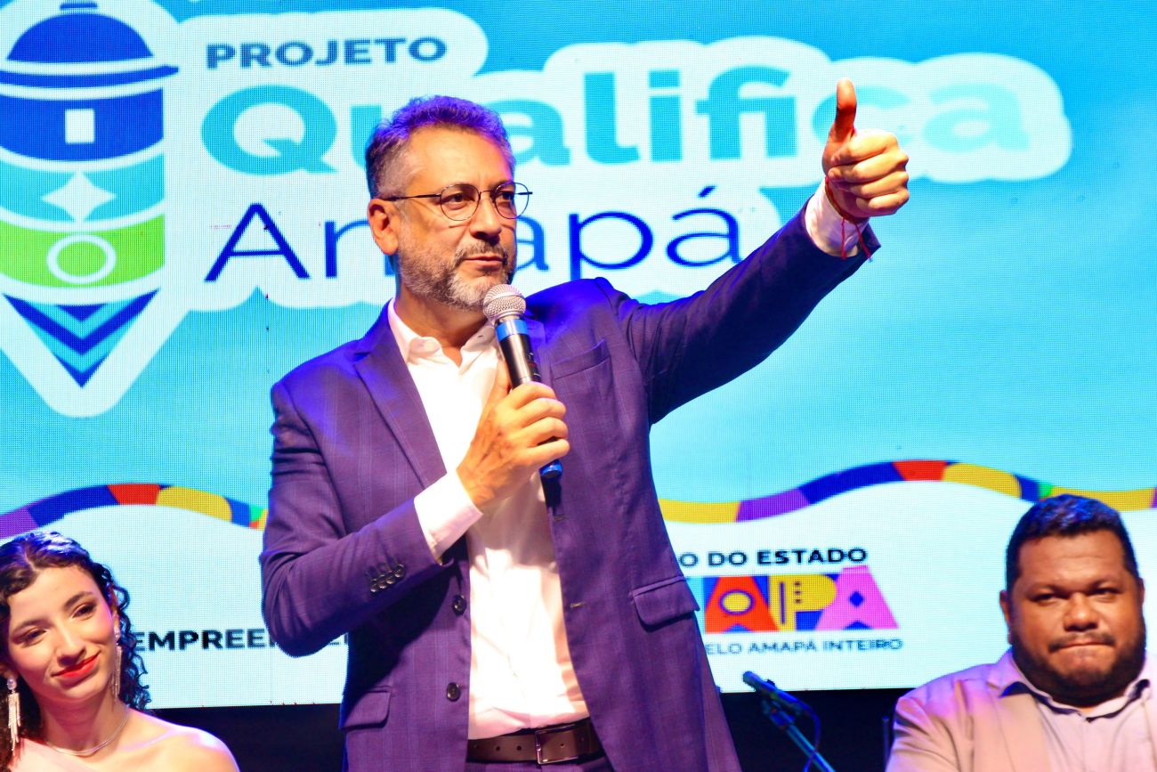 Governador do Amapá, Clécio Luís, participou da formatura de 430 jovens e adultos no Qualifica Amapá