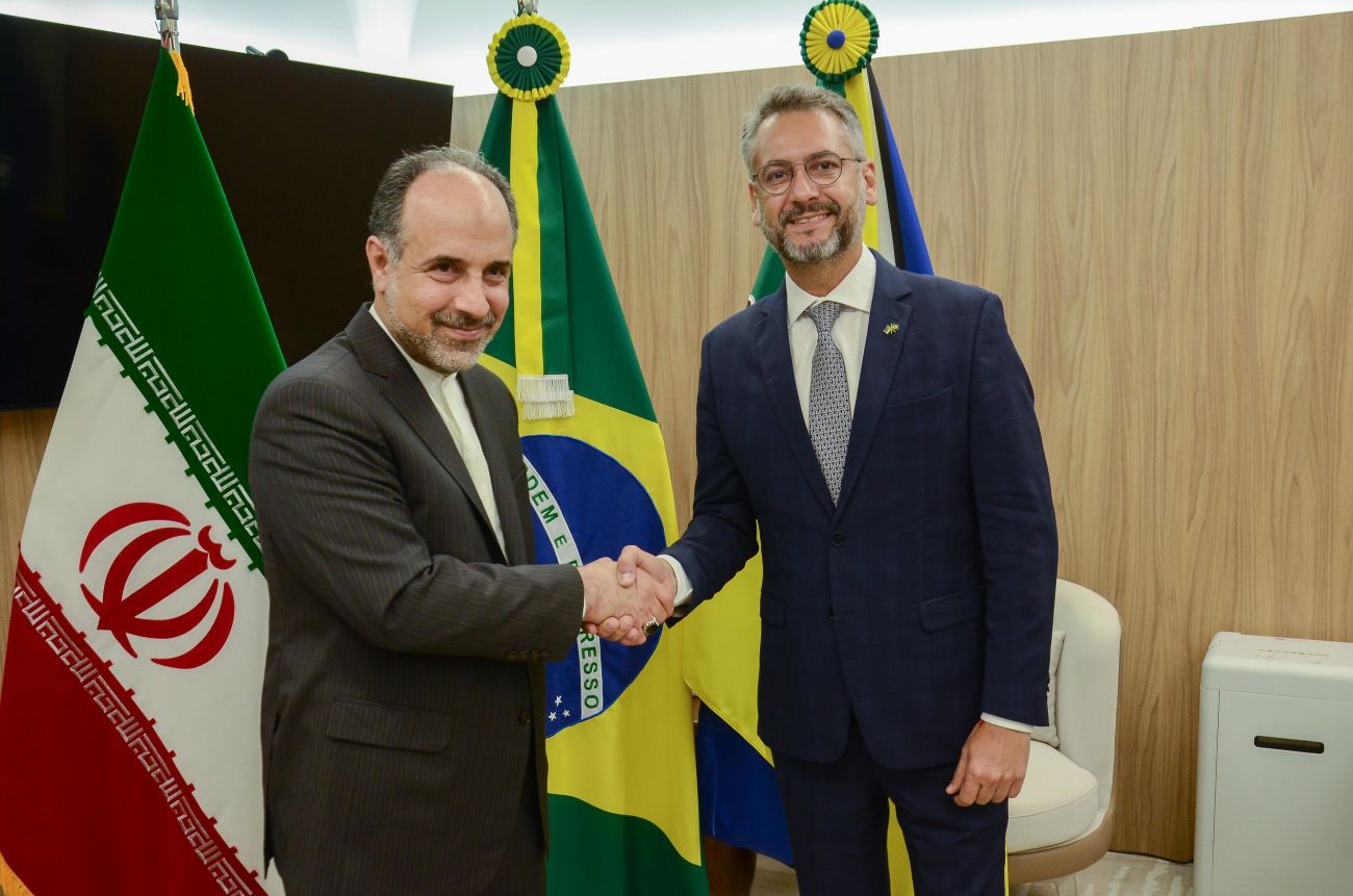 Embaixador do Irã no Brasil, Abdollah Nekounam Ghadirli, e o governador do Amapá, Clécio Luís