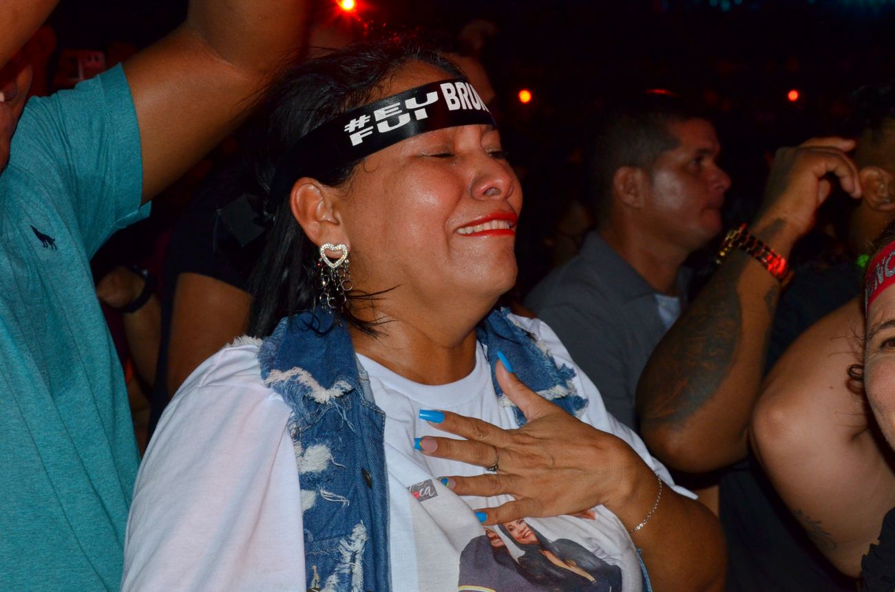 A agente de saúde, Luciana Rodrigues, 42, anos é fã de carteirinha da dupla há 25 anos