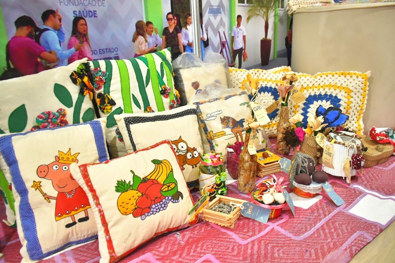 Usuários fazem os mais variados tipos de materiais artesanais