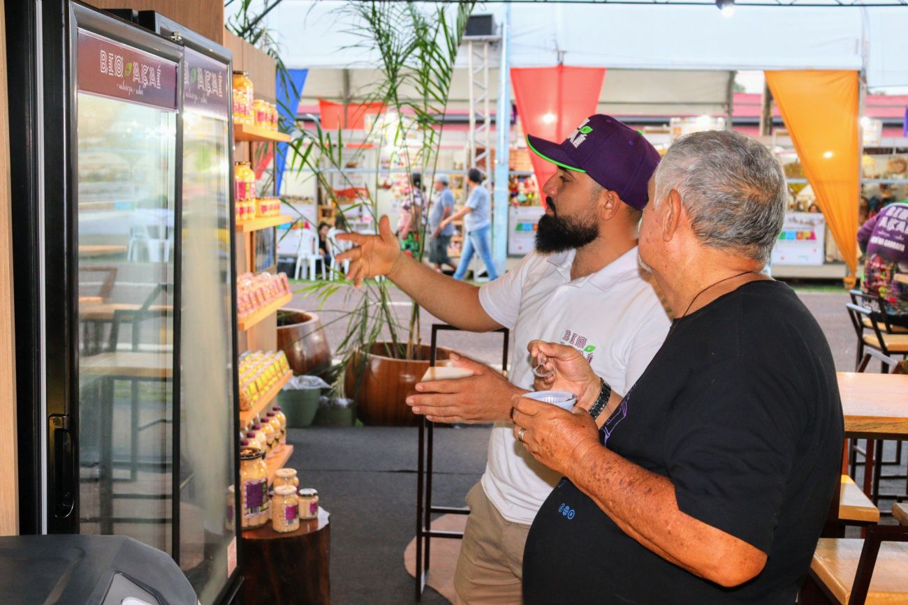 Sucesso na edição 2023 da Expofeira, cooperativa exporta produtos do açaí para outros países